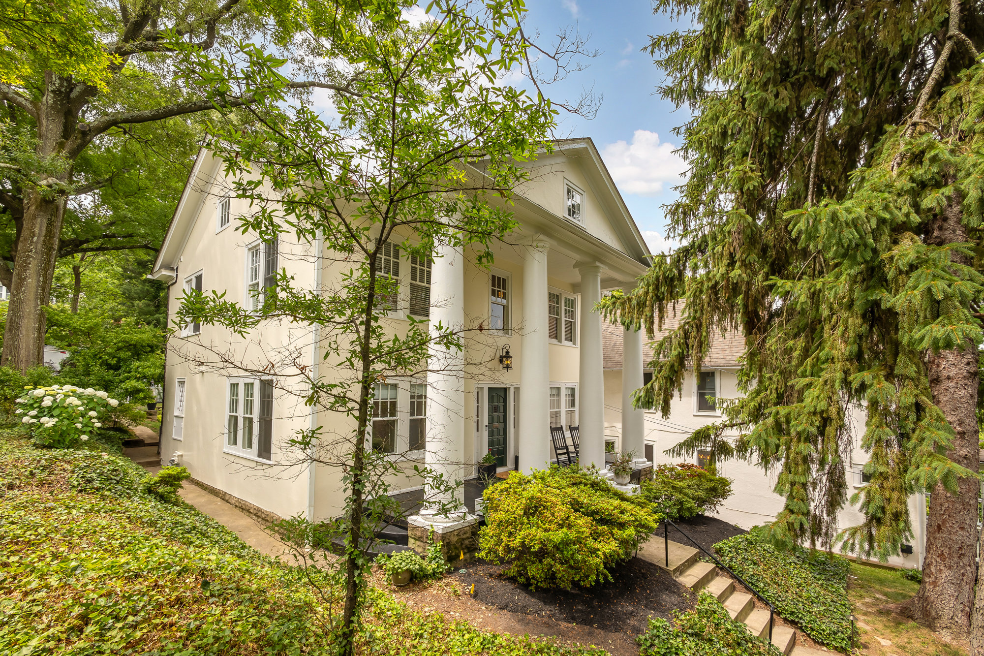 1313 Quincy Street NE_Exterior 2